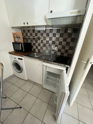  Appartement à louer 1 pièce 32 m²
