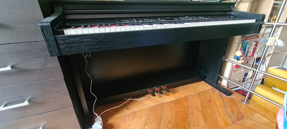 Piano num&eacute;rique : Behringer Eurogrand EG2180 Instruments de musique
