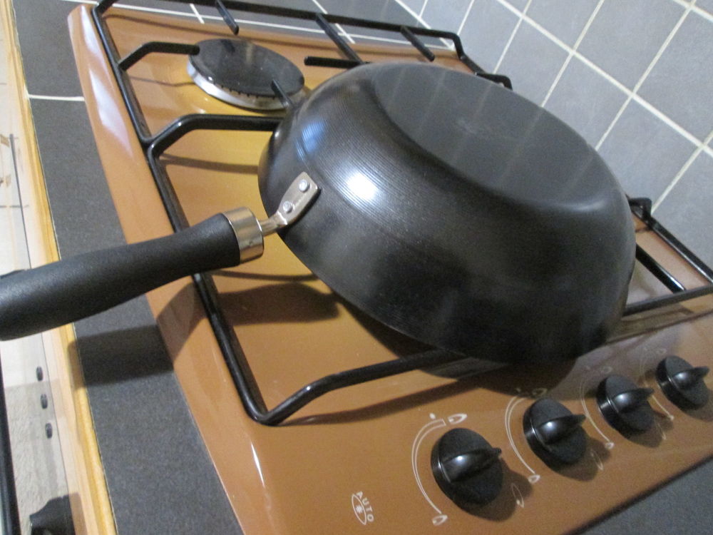 Po&ecirc;le Wok Cuisine