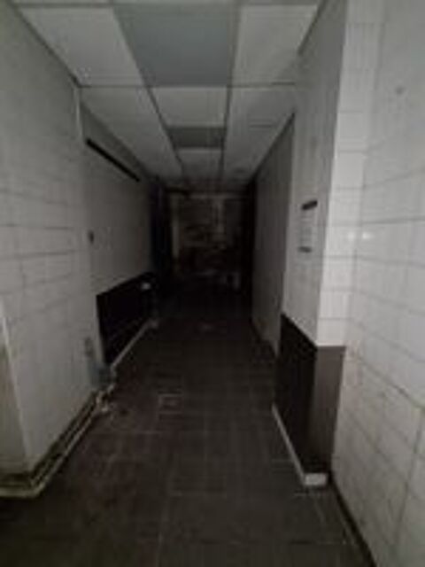  Location / Local Commercial - 73 m² 