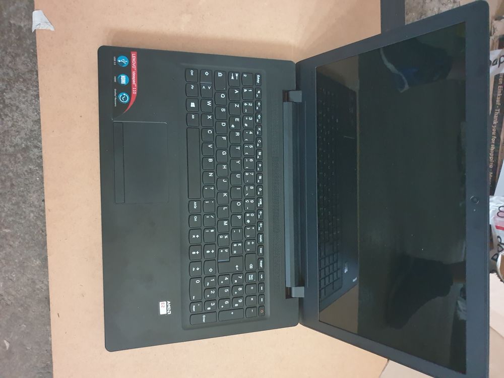 Ordinateur portable Lenovo Matériel informatique