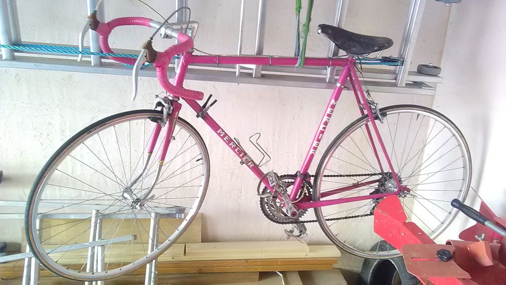 V&eacute;lo de course mercier. Vélos
