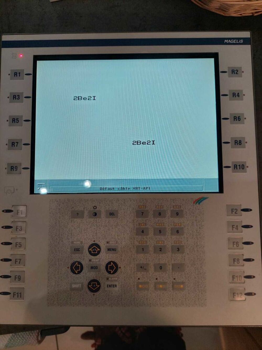XBTF024310PR T&eacute;l&eacute;m&eacute;canique Terminal MAGELIS 10"4 Reconditionn&eacute; Matériel informatique