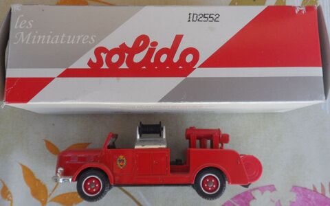 Vhicule de POMPIERS
SOLIDO made in France
HOTCHKISS H-6 G54 25 Castries (34)