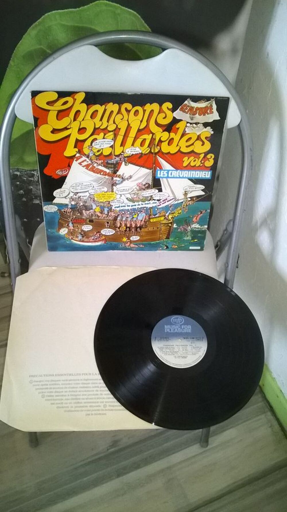 Vinyle Crevaindieu
Chansons Paillardes Vol 3
1977
Excelle CD et vinyles
