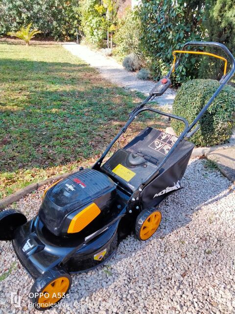 Tondeuse sans fil avec batterie et chargeur 130 Brignoles (83)