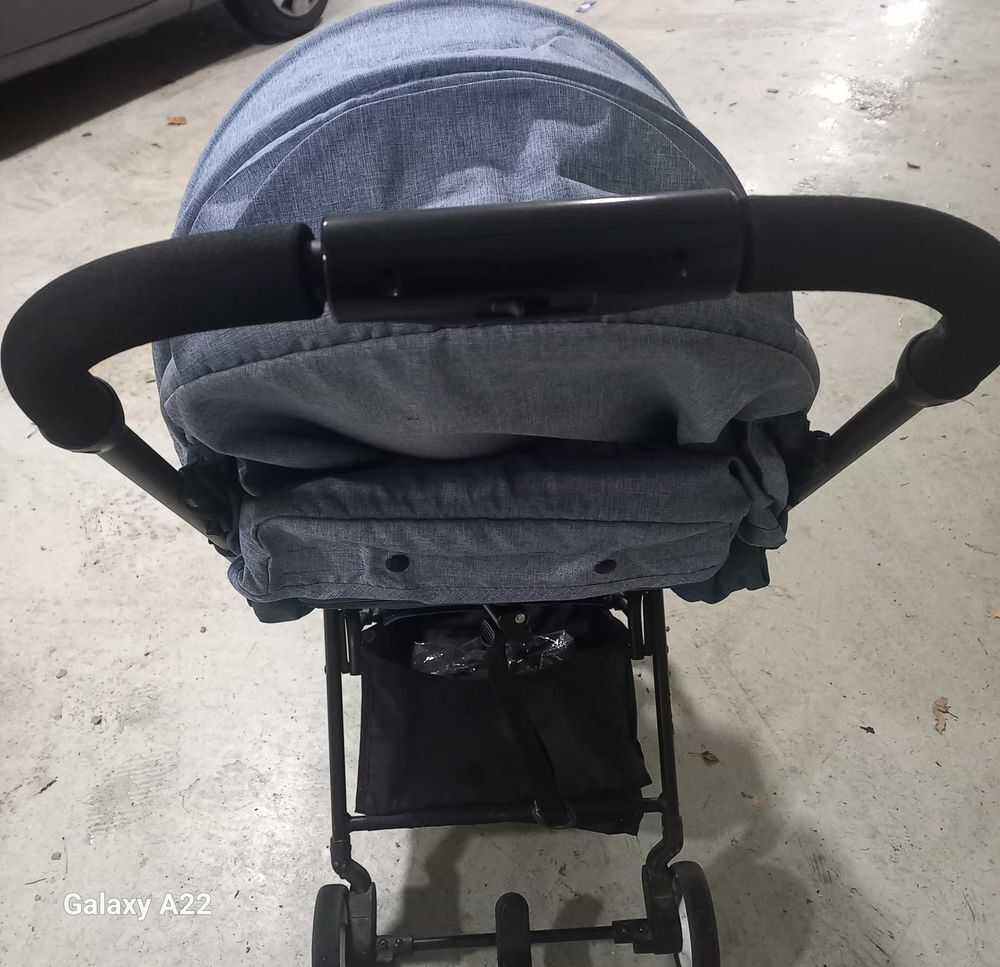vendre poussette marque migo facile &agrave; plier. tr&egrave;s bonne &eacute;tat Pu�riculture