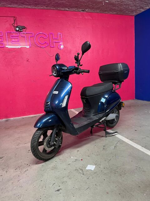 Scooter ZEWAY 2025 occasion Paris 75010