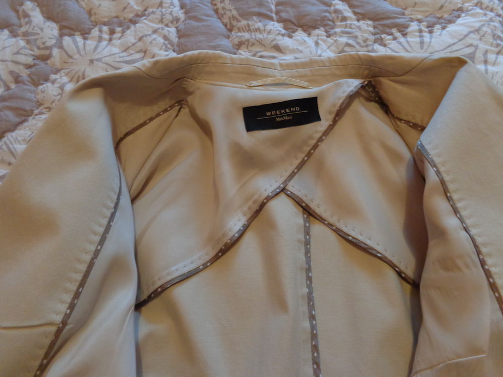 Veste l&eacute;g&egrave;re beige WEEKEND MaxMara Vêtements