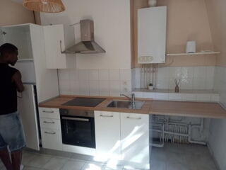  Appartement à louer 2 pièces 60 m²