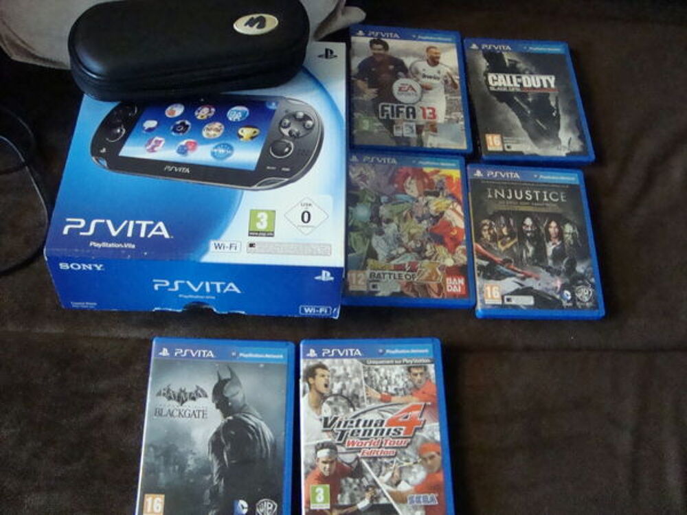 psvita avec 6 jeux Consoles et jeux vid�os