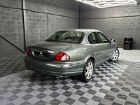 X-Type 3.0i V6 Ex&eacute;cutive Business 2003 occasion 33520 Bruges