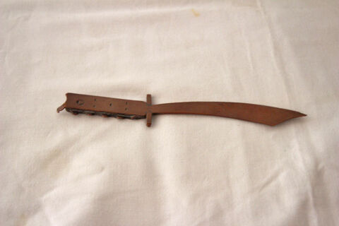 Coupe papier - Art des tranch�es
60 Li�vin (62)