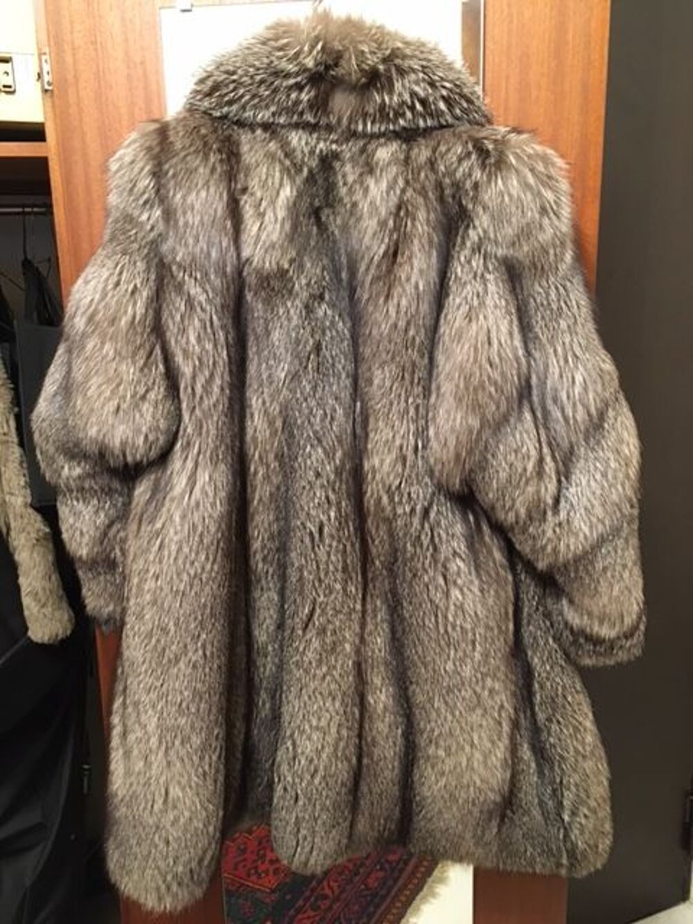 Manteau en loup Vêtements