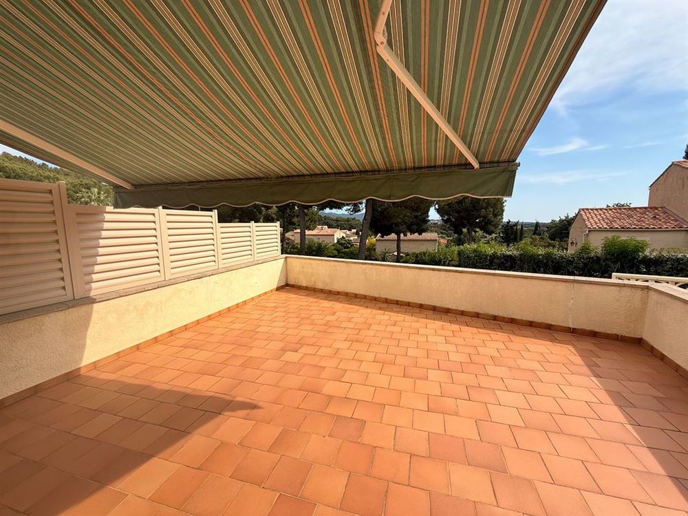 Vente Maison Villa T4 avec garage - Quartier recherché Six fours les plages