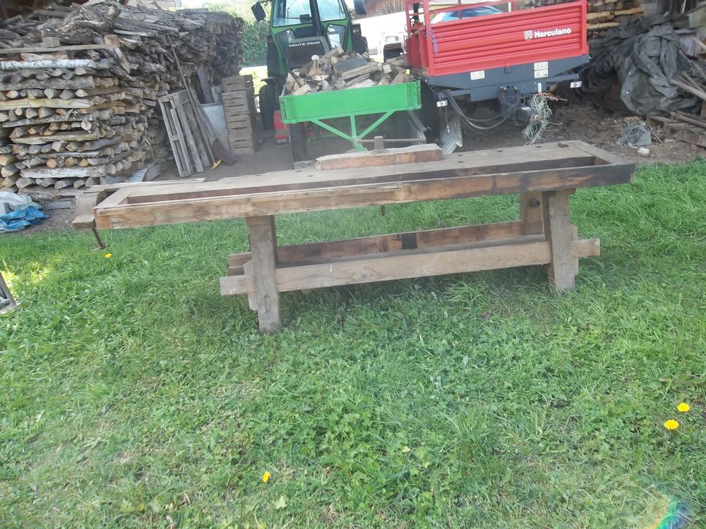   vieux établi bois massif 