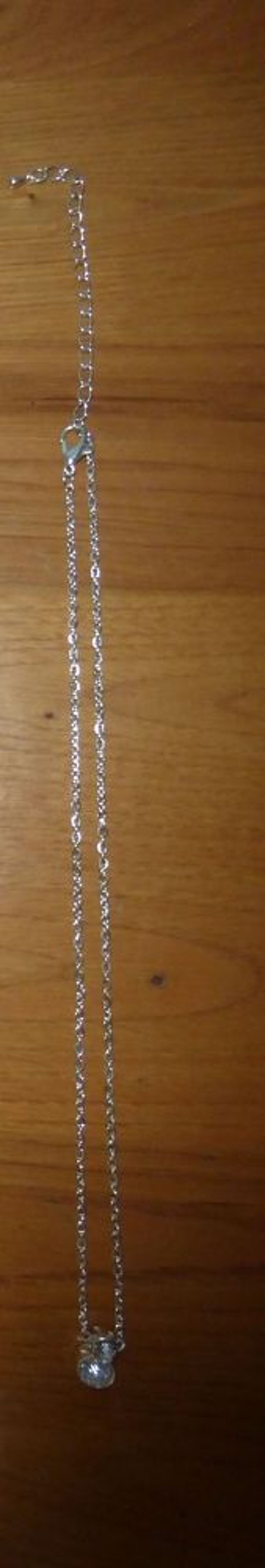 COLLIER / CHAINE avec PENDENTIF fantaisie Bijoux et montres
