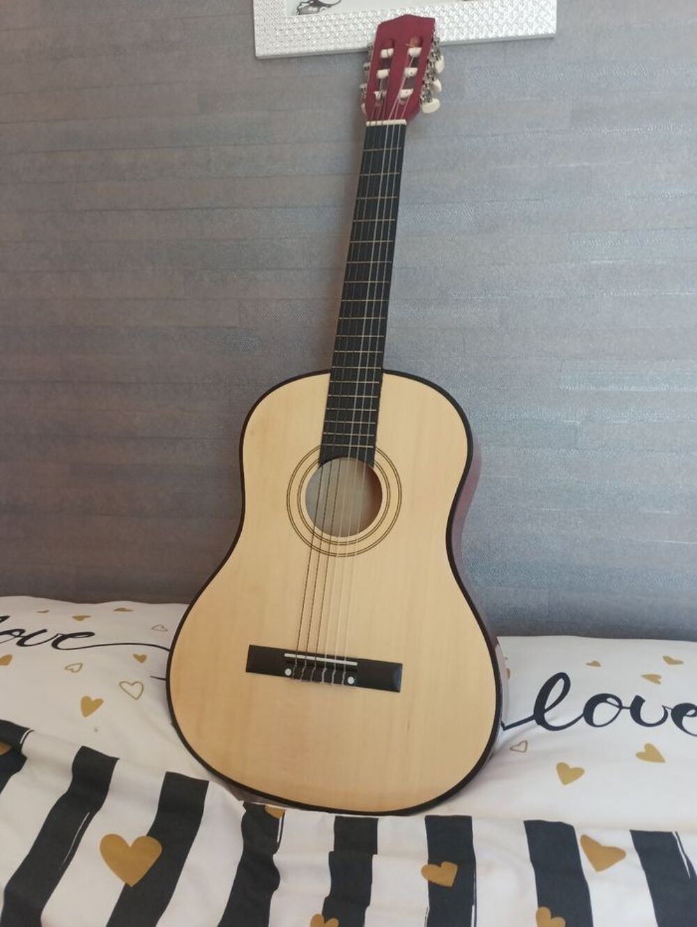 Guitare de d&eacute;coration Instruments de musique