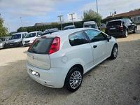 Punto PUNTO 1.2 8V - 60 CULT II 2009 occasion 89150 Saint-Val&eacute;rien