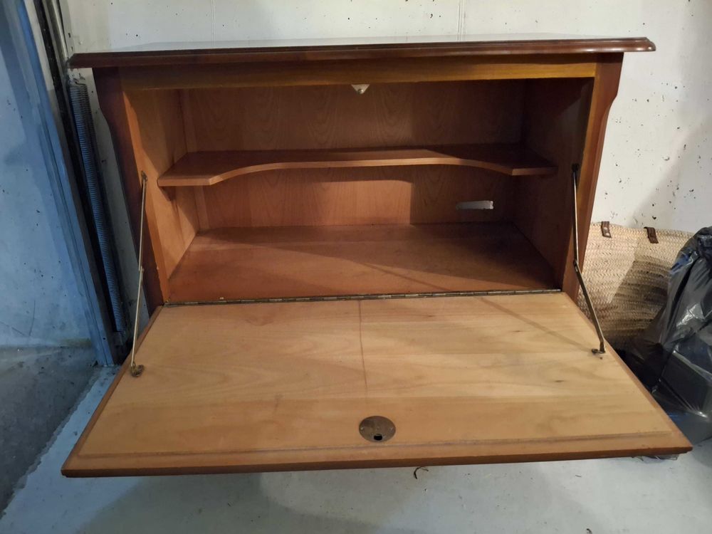 Meuble bar pour t&eacute;l&eacute;vision Meubles