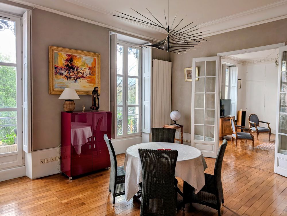 Vente Appartement appartement de 150 m2 jardin des plantes Grenoble