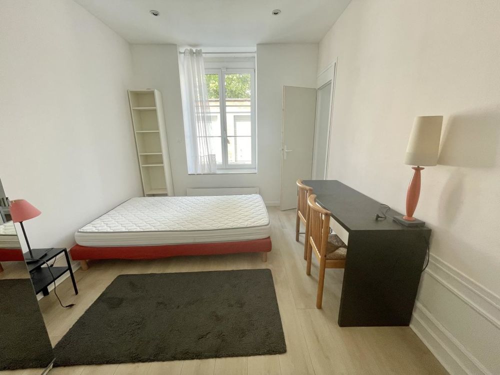 Vente Appartement appartement 3 pièces en centre ville Reims
