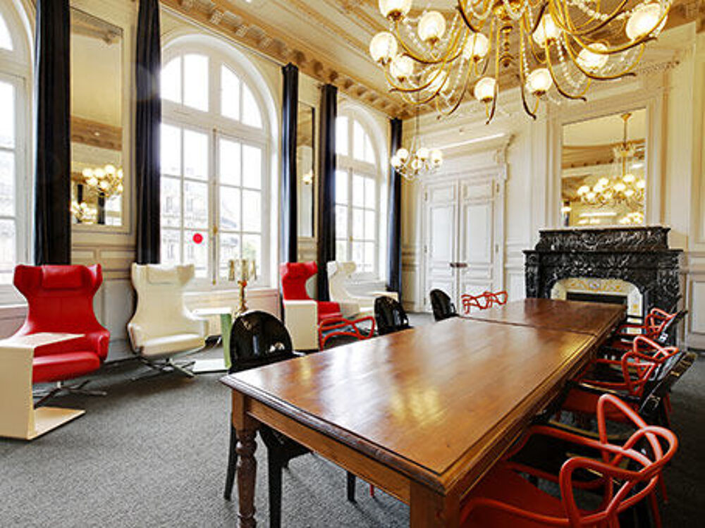  Réservez un espace de bureau ouvert pour les entreprises de toutes tailles à Paris Gare du Nord  