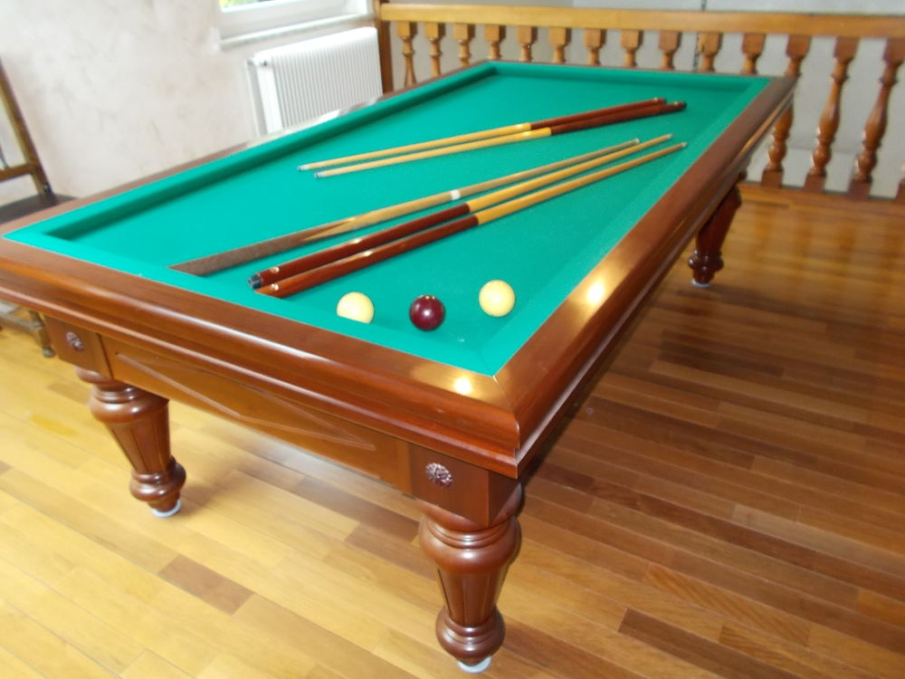 BILLARD ( comme Cadeau de No&euml;l original) Sports