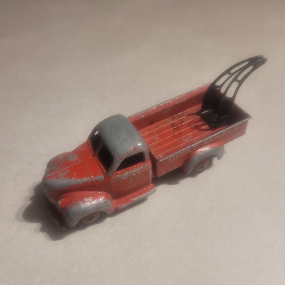 DINKY TOYS AUTHENTIQUES 