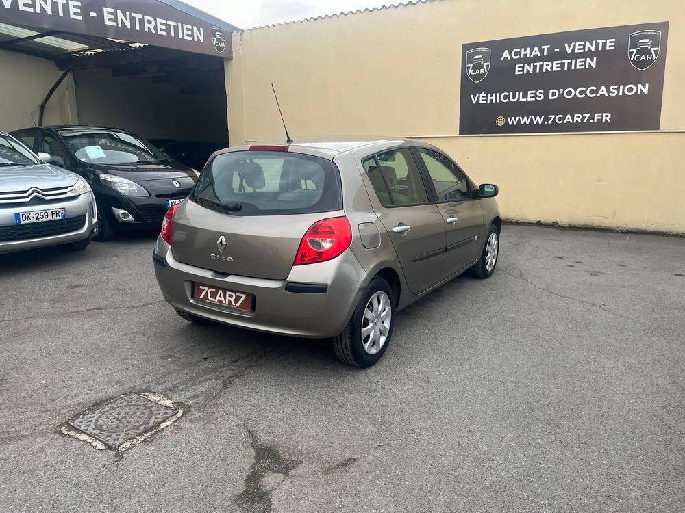 Clio III Clio 1.5 dCi 85 eco2 Privil&egrave;ge 2008 occasion 77170 Brie-Comte-Robert