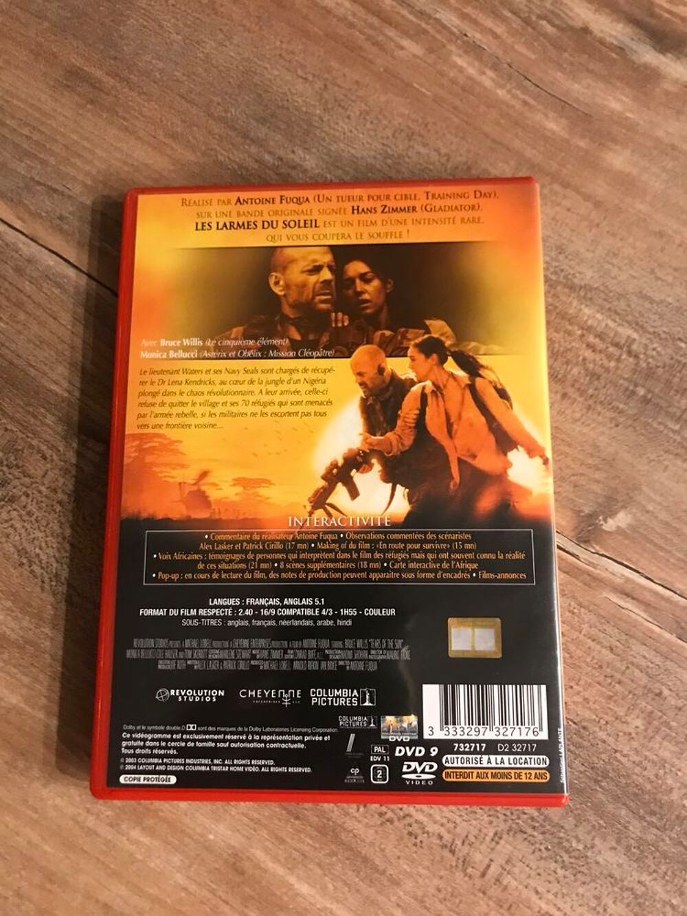 DVD &acute;&acute; Les larmes du soleil &acute;&acute; DVD et blu-ray