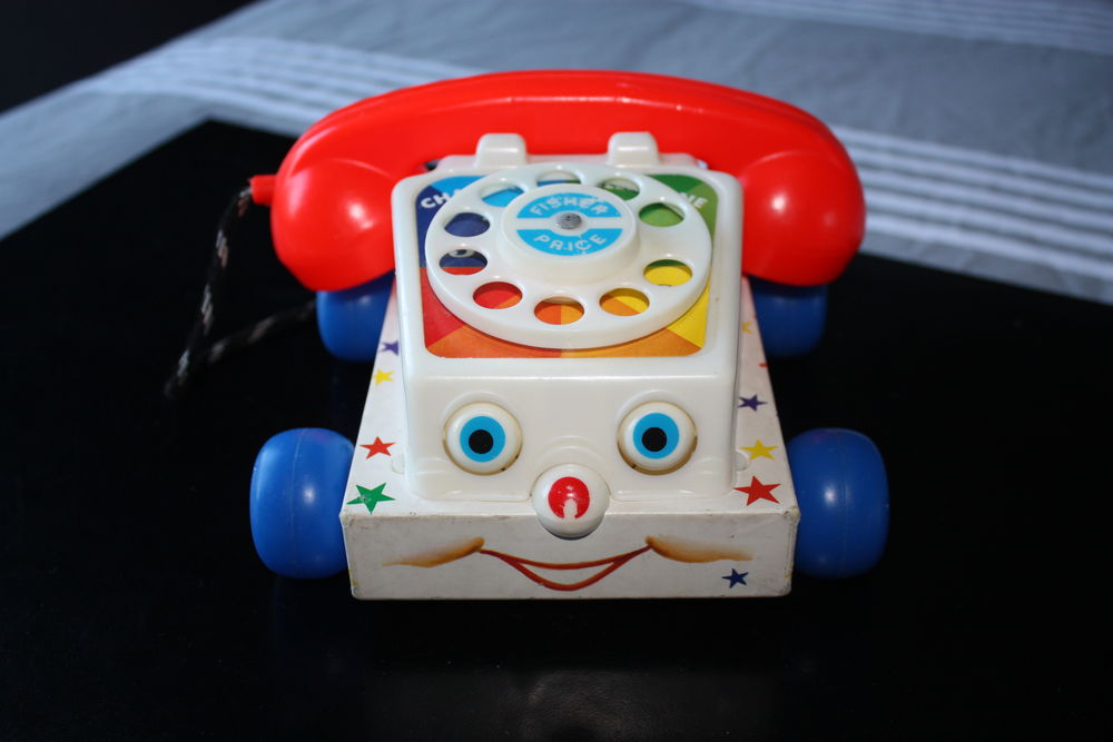 T&eacute;l&eacute;phoneAncienA Tirer CHATTER TELEPHONE/FISHER PRICE R&eacute;f747 Jeux / jouets