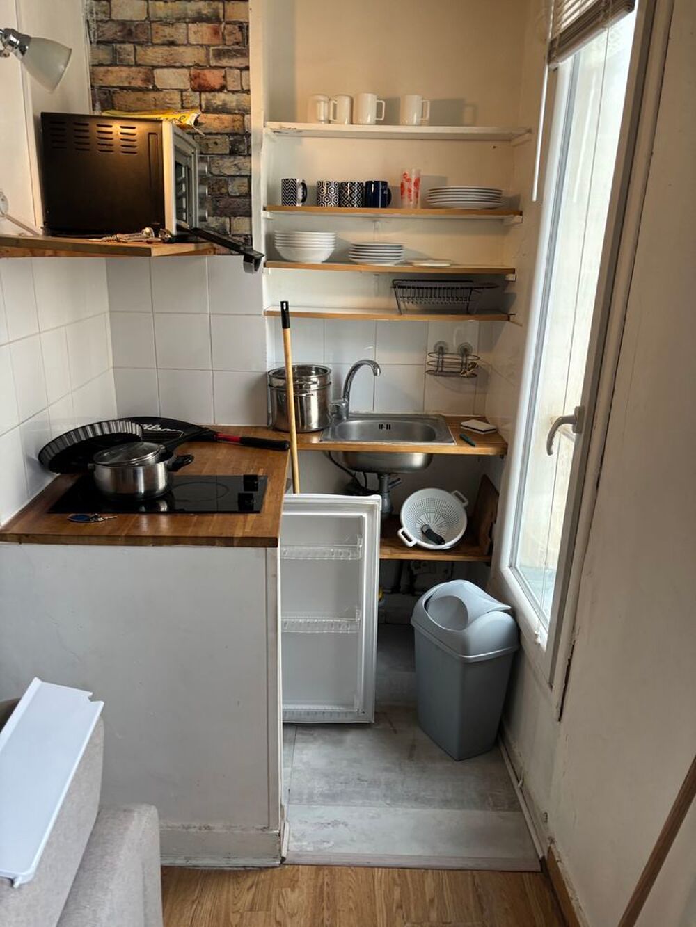 Vente Appartement beau studio lumineux Paris 18