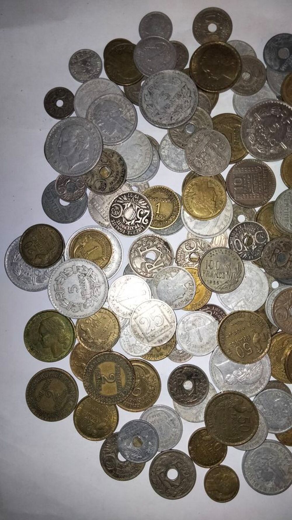 Lot de 184 pi&egrave;ces de monnaie fran&ccedil;aises tous diff&eacute;rentes 