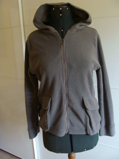 Veste polaire taupe T. 3 5 Eaubonne (95)
