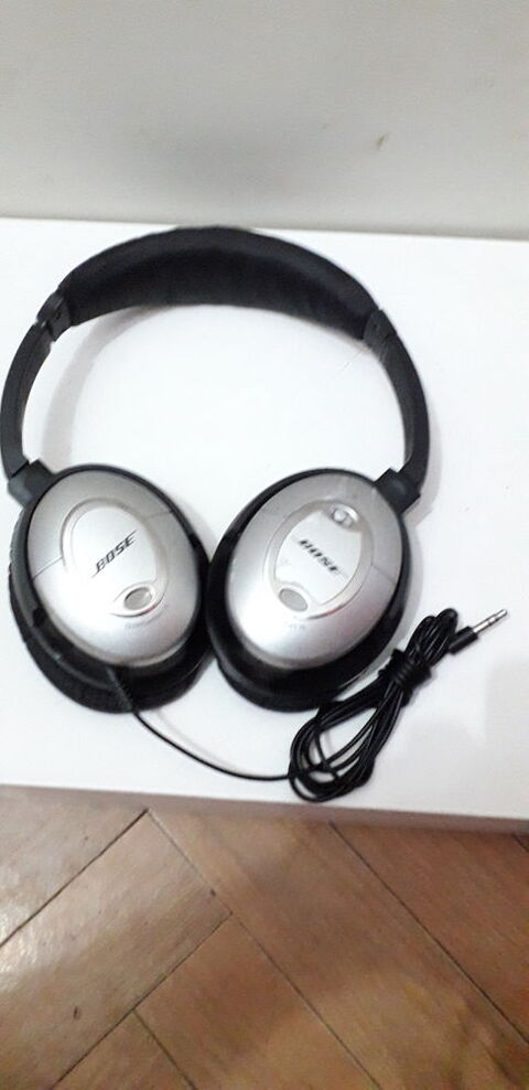 Casque BOSE QC15 65 Marseille 15 (13)