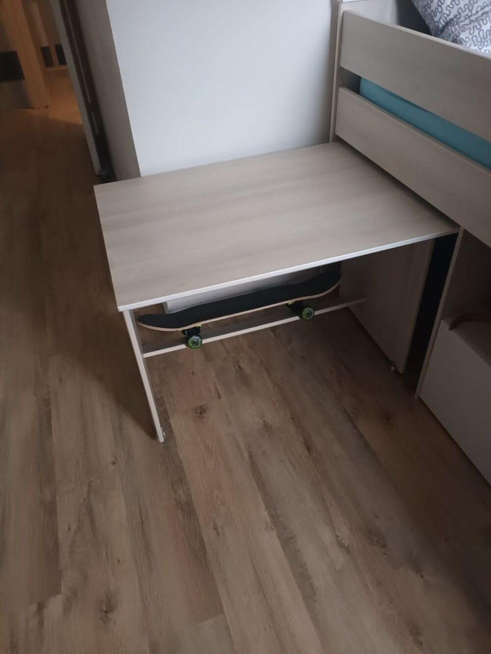 lit enfant avec rangements et bureau Meubles