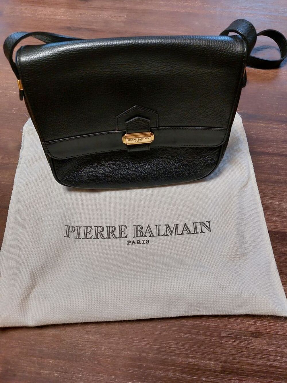 Sac &agrave; main Pierre Balmain cuir noir Maroquinerie