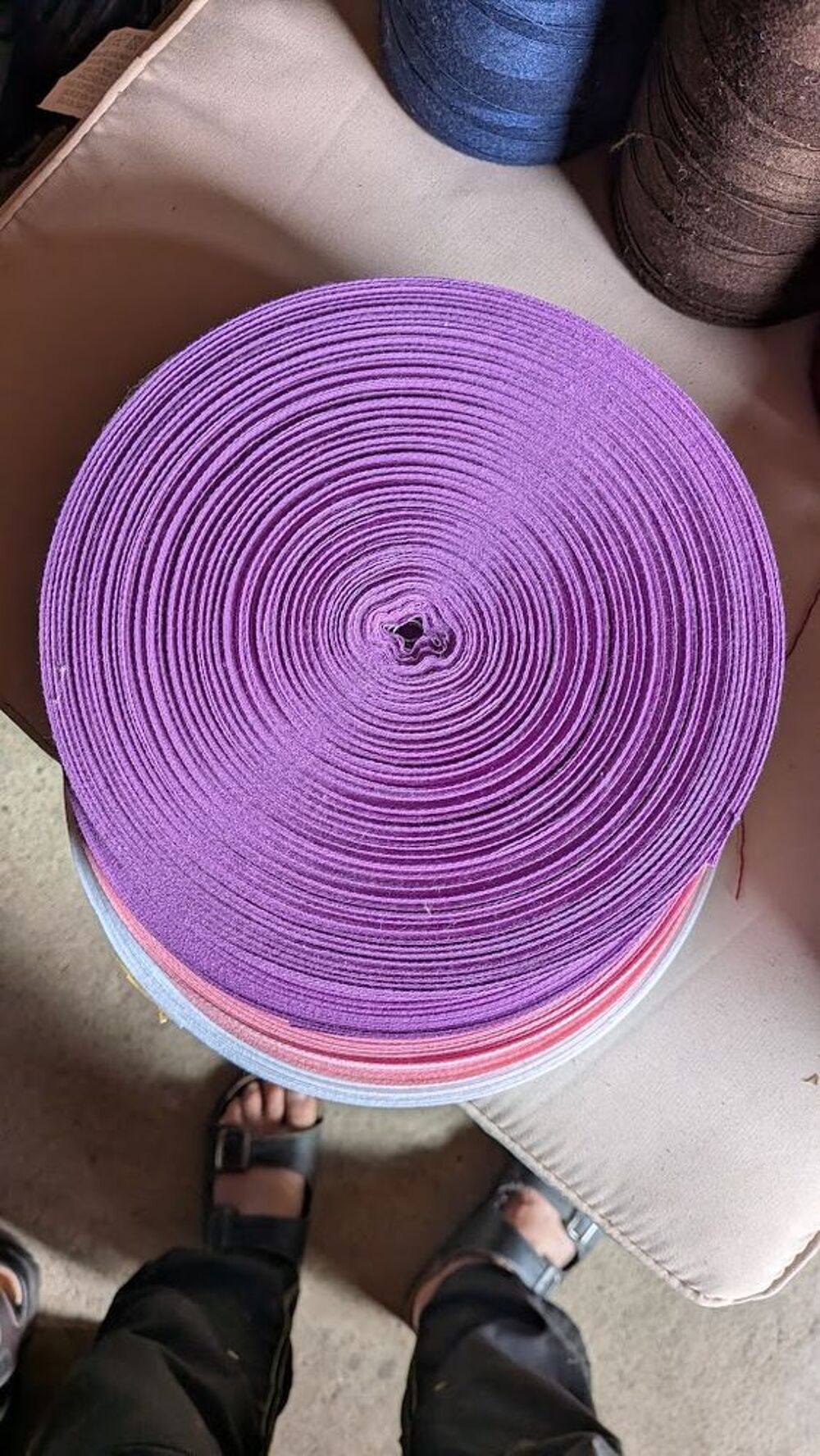 TRESSE (fa&ccedil;on gros grain) vendu en rouleau pour envoie Vêtements