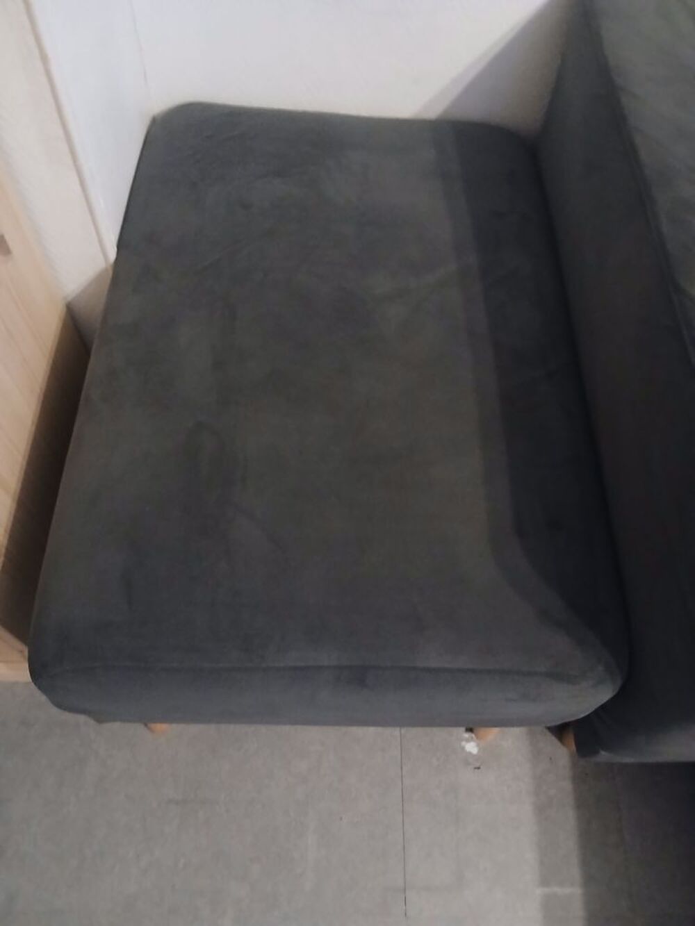 Canap&eacute; d'angle 3 places et pouf Meubles