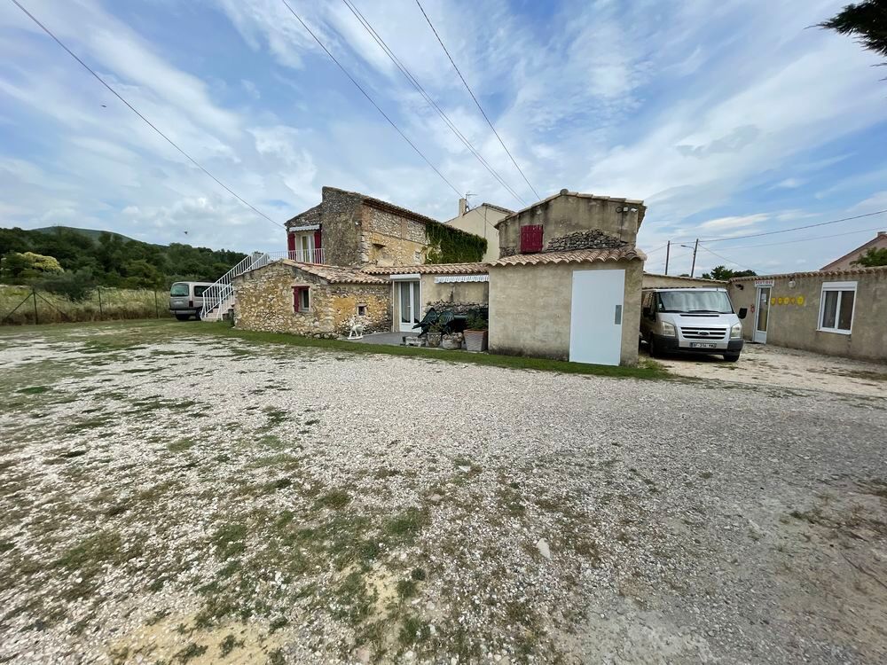 Location Appartement Appartement Gite meublé Sud Ardèche à long terme Saint-montan