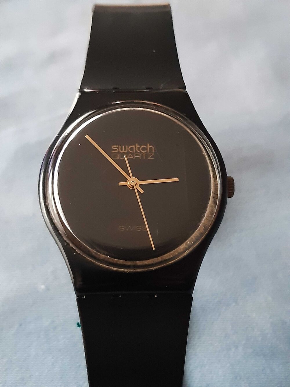 Montre SWATCH 1980 Bijoux et montres