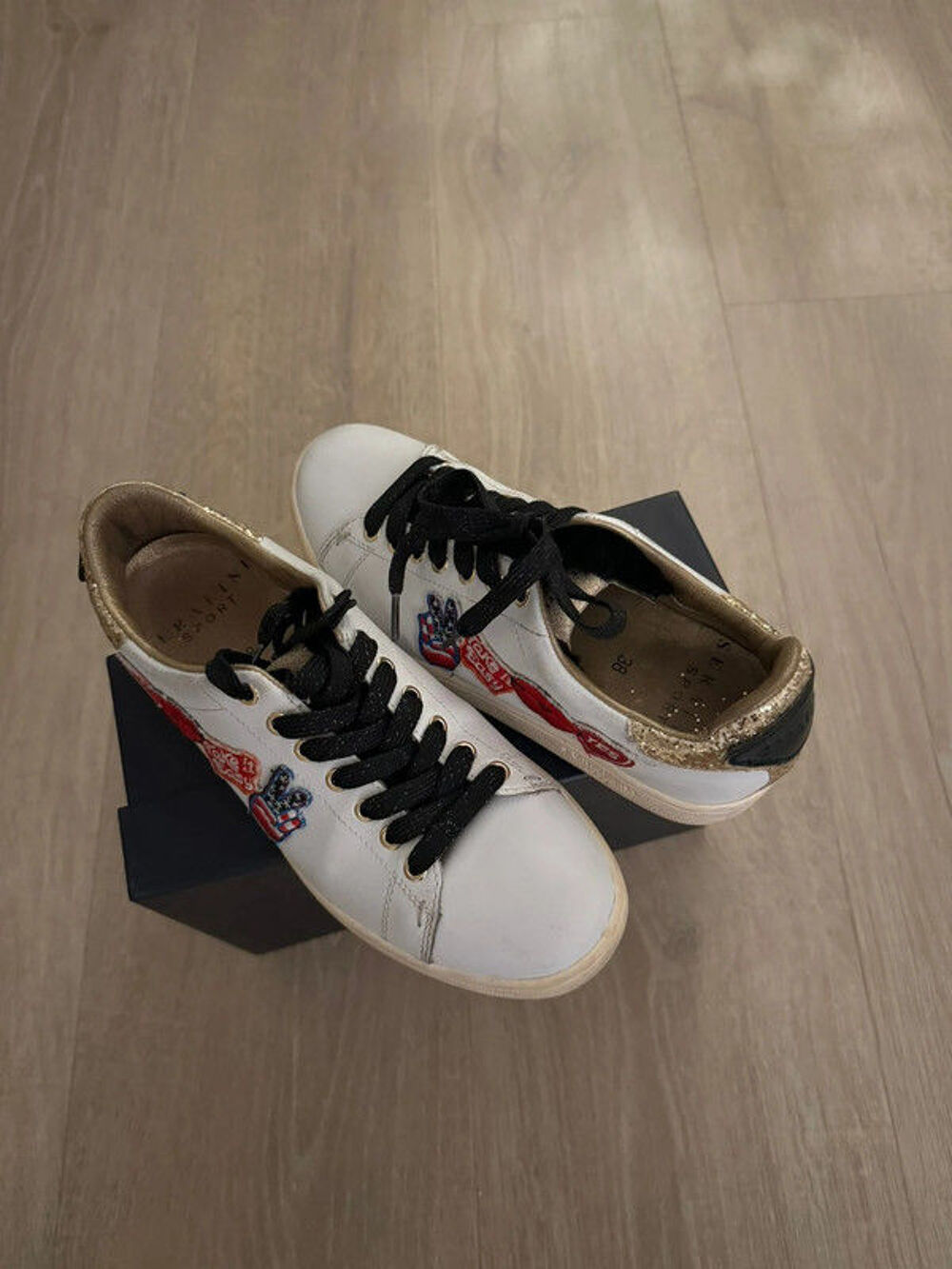 Baskets Serafini femme 38
Tr&egrave;s bon &eacute;tat&middot;Serafini (Italie) Chaussures