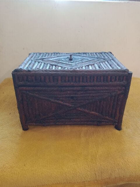 Petit Coffre des for�ts noire 80 Nice (06)