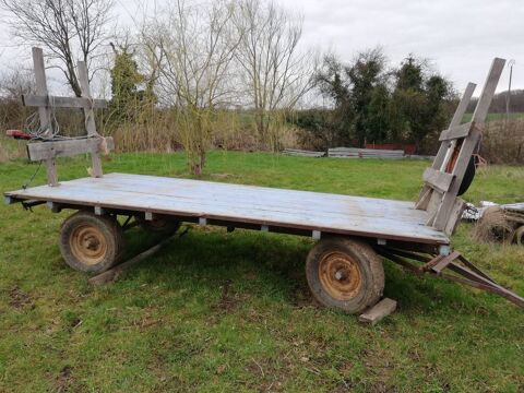 CHAR AGRICOLE 4 METRES Confrançon (01)