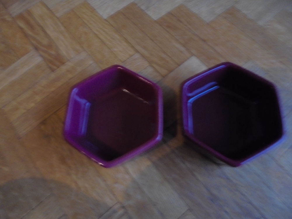 2 ramequins bordeaux (12) Cuisine