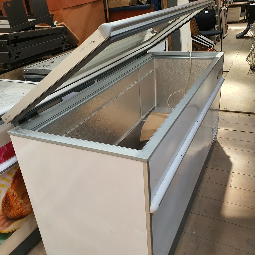 CONGELATEUR COFFRE - Porte de fermeture Vitr&eacute;e Electroménager
