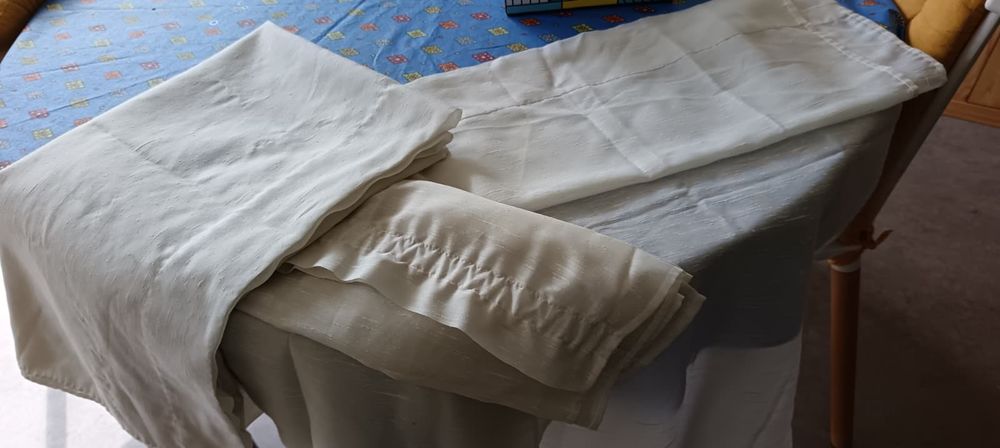 3 pants de Voilages 110 x 130. Décoration