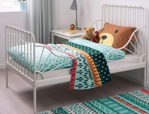 lit enfant extensible avec sommier à   latte 100 Alès (30)