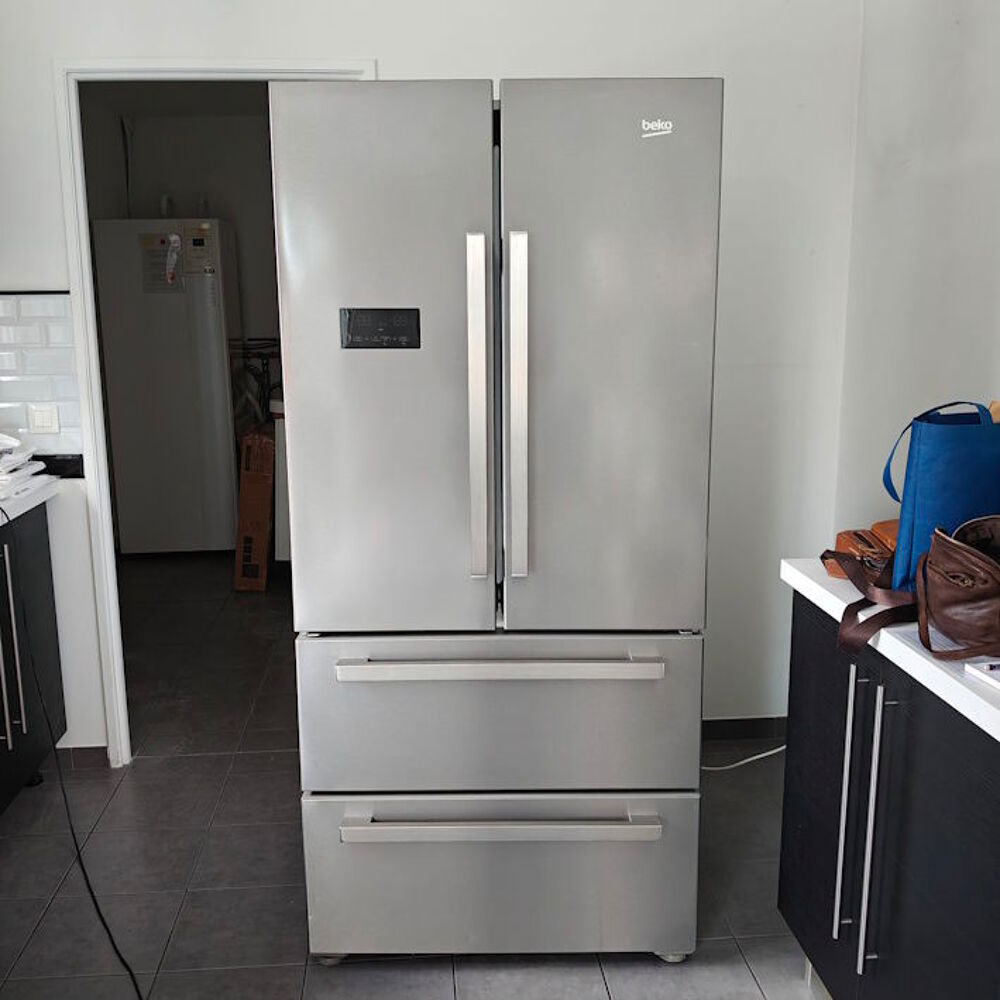 Frigo cong&eacute;lateur am&eacute;ricain Electroménager